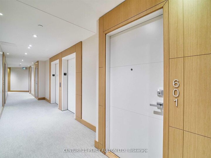Property Photo: 99 The Donway West N/A 601 ON M3C 0G1