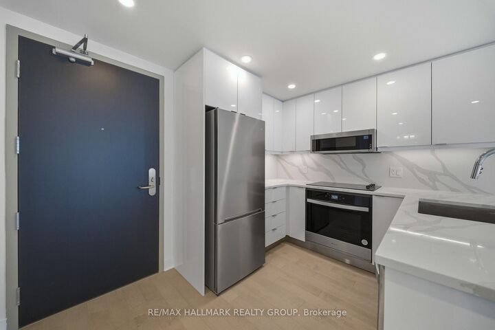 180 George Street 2008 — photo 1