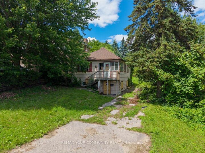 Property Photo: 48 Gamble Street ON L4L 1R3