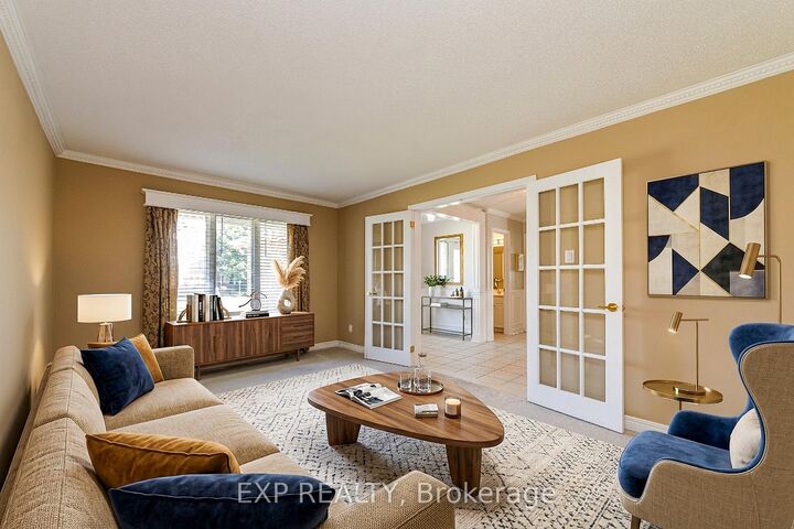 Property Photo:  40 Newborough Crescent  ON K2G 6A5 