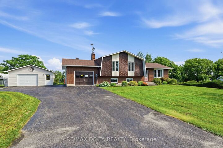 915 Elizabeth Road — photo 1