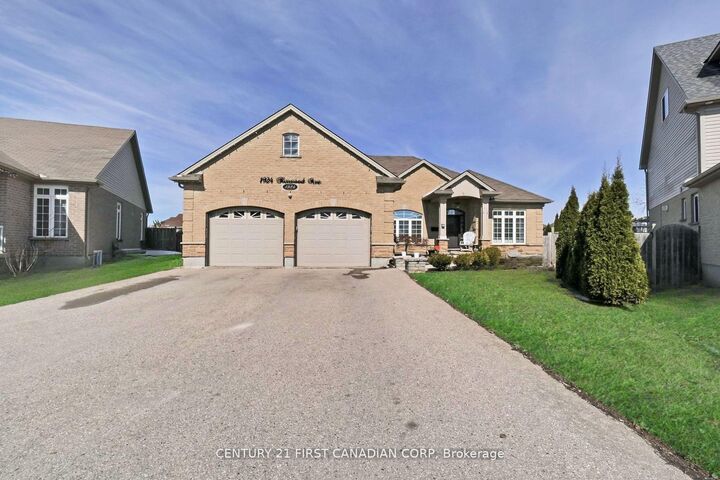 Photo de la propriété: 1924 Foxwood Avenue ON N6G 0C5