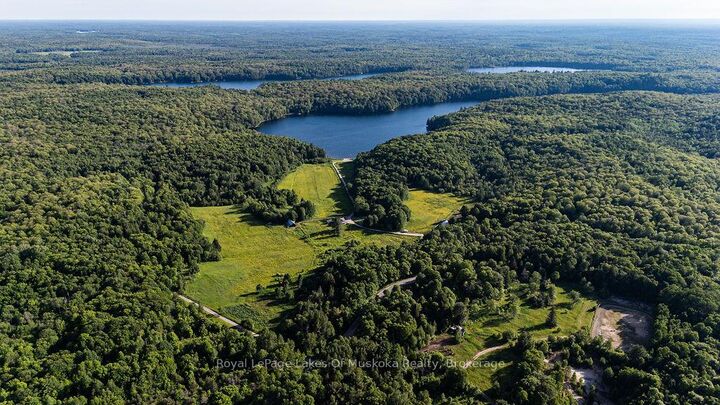 Property Photo: 2245 Ahmic Lake Road ON P0A 1P0