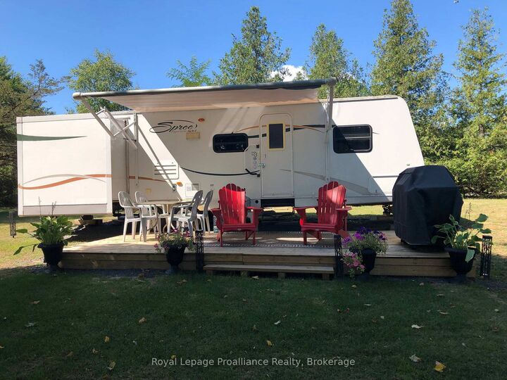 Property Photo: 328 South Shores Road ON K0L 1L0