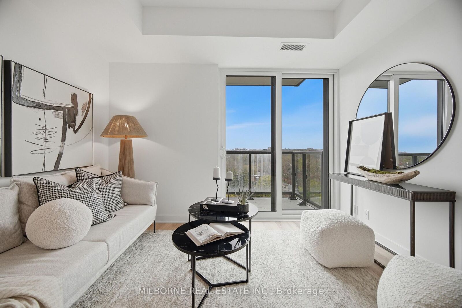 Property Photo:  1660 Bloor Street W 1002  ON M6P 1A8 