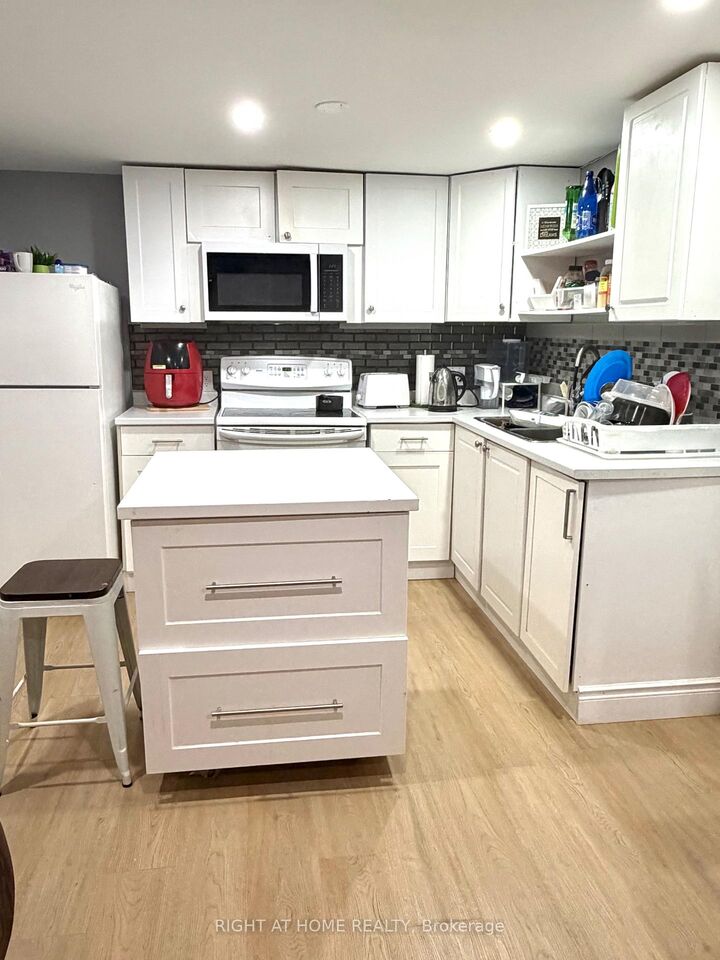 Property Photo: 237 Homestead (Basement ) Crescent ON N6G 2E7