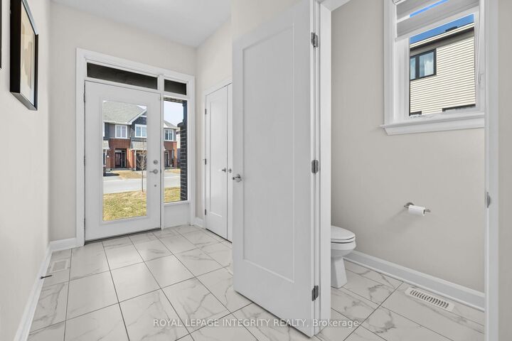 Property Photo: 133 Angelonia Crescent ON K1T 0Y5
