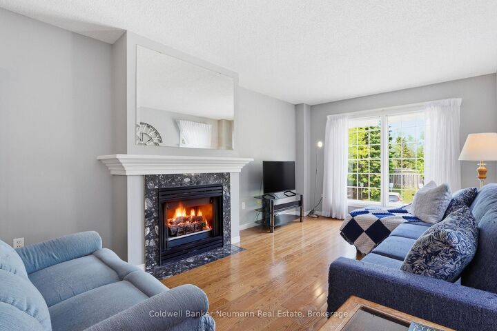 Property Photo: 941 Gordon Street 49 ON N1G 4R9