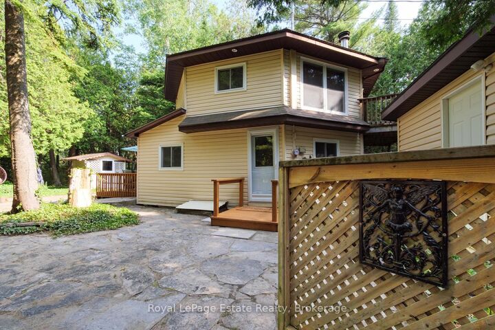 Property Photo: 125 Third Avenue N ON N0H 2G0