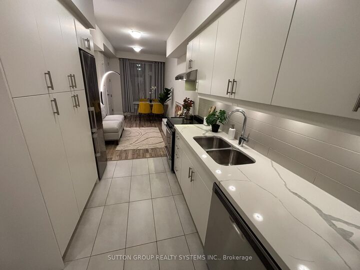 Property Photo: 2-1774A Lawrence Avenue W ON M6L 0A3