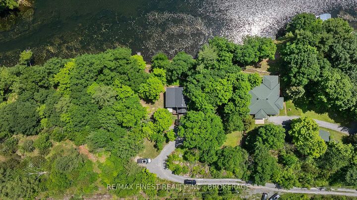 Property Photo:  1005 Macdonald Lane  ON K0H 2L0 