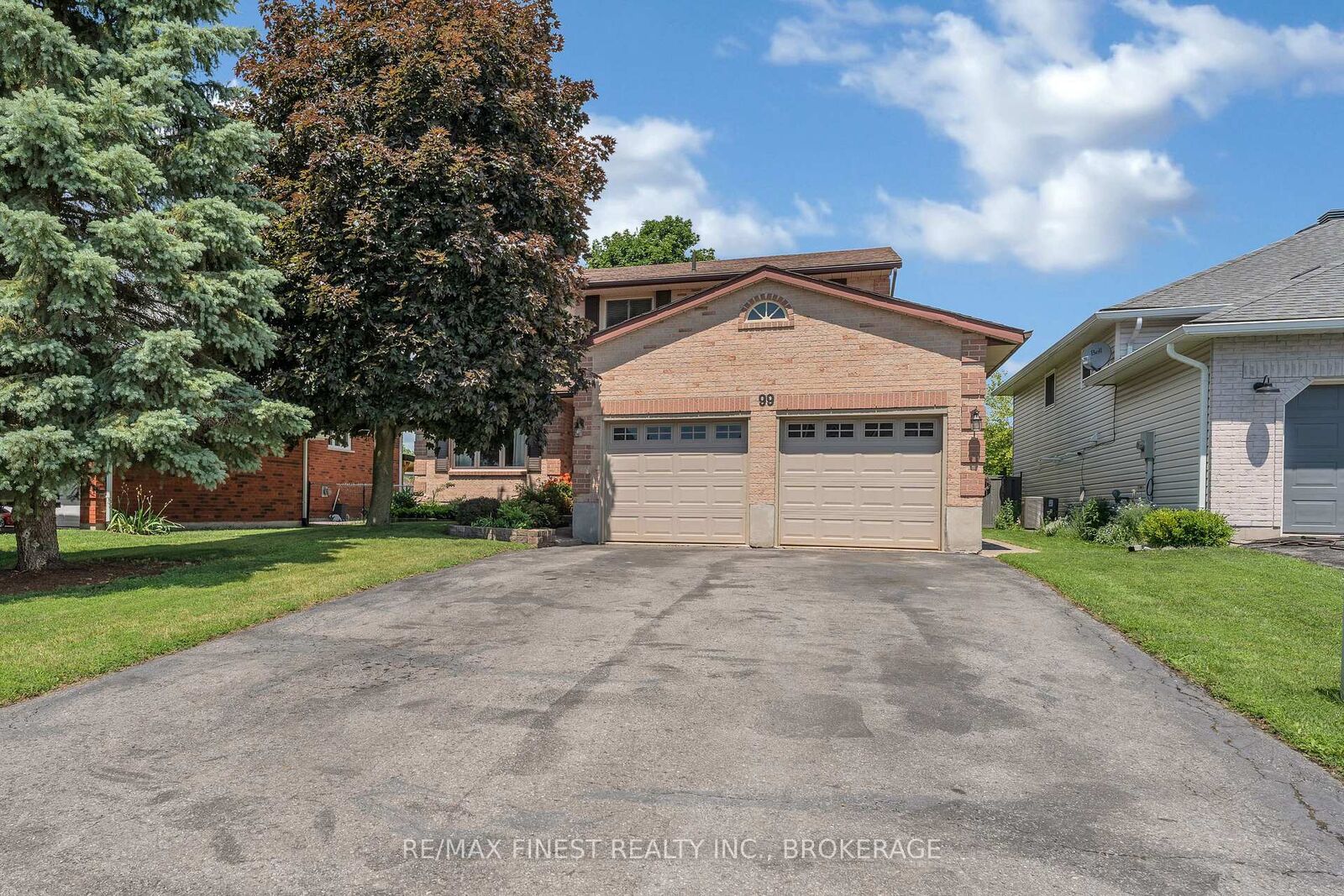 Property Photo: 99 Beverly Street ON K7R 3W4