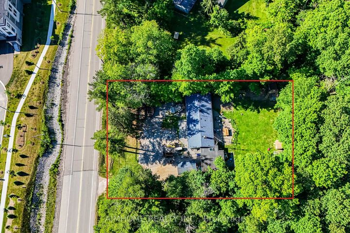 Property Photo: 12827 Leslie Street ON L4E 1A2
