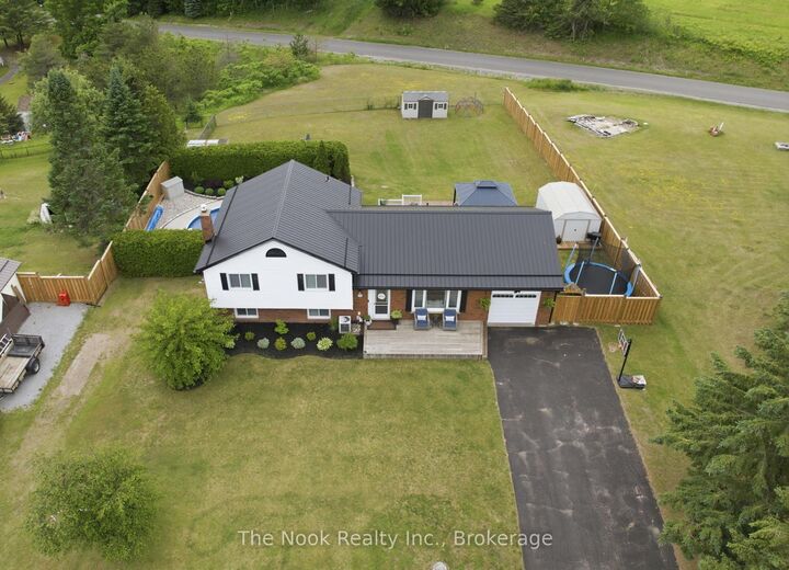 Property Photo:  243 Corbett Drive  ON L0A 1K0 
