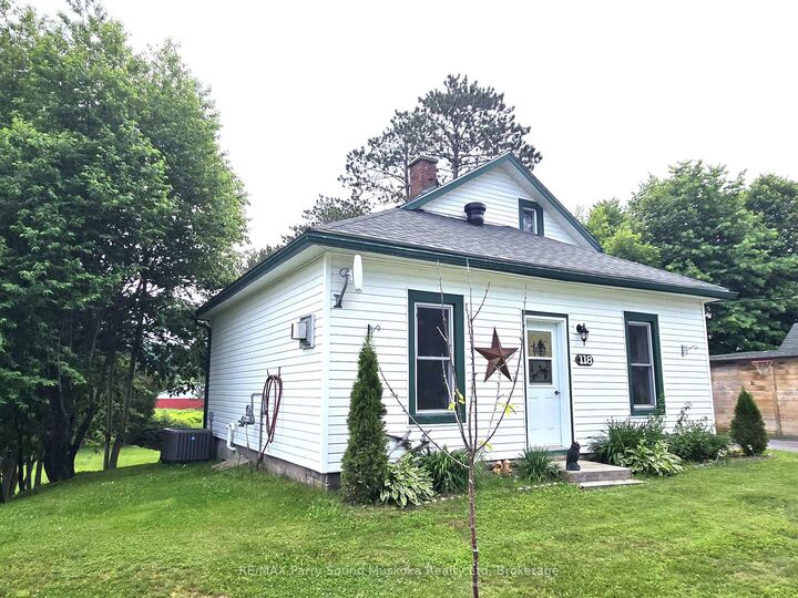 Property Photo: 118 Dimsdale Street ON P0A 1C0