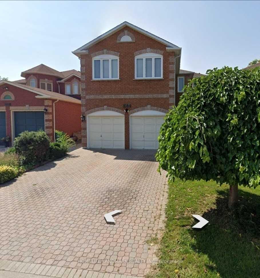 Property Photo:  2564 Comet Court  ON L5K 2R4 