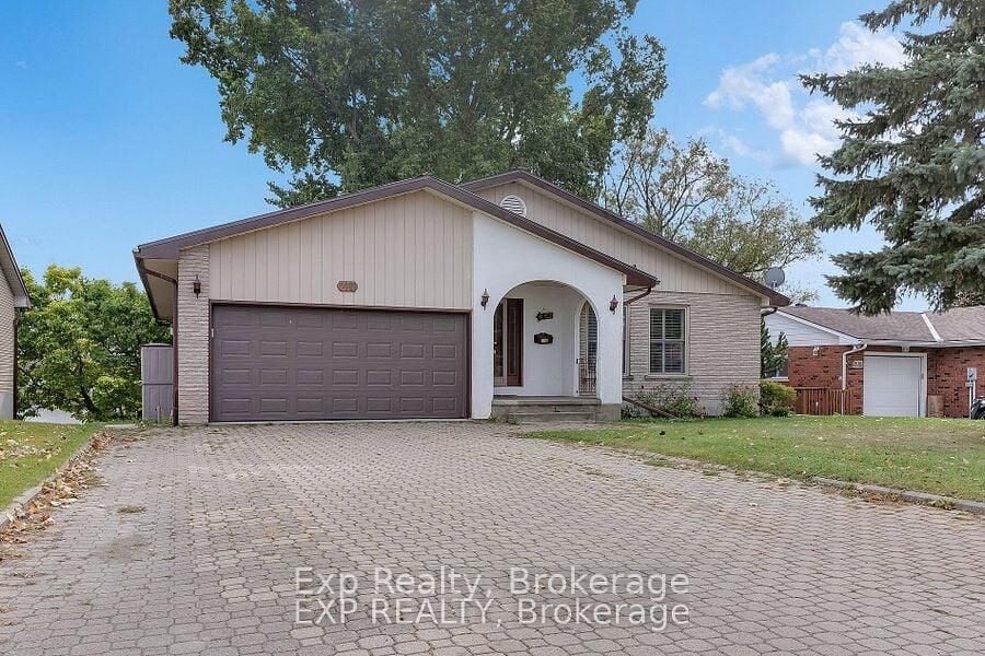 Property Photo: 210 Main Street ON K0K 1X0