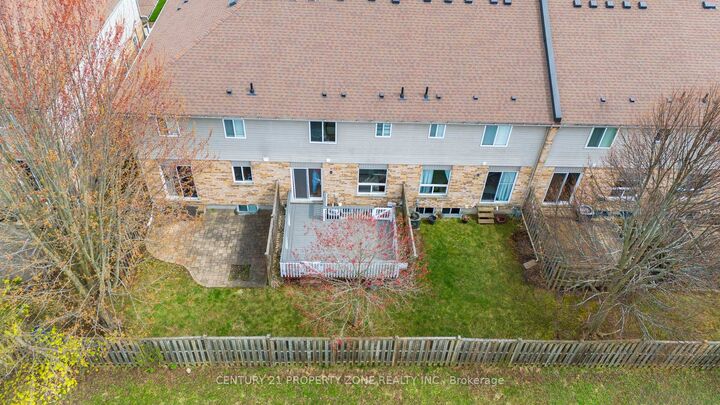 Property Photo: 210 Dawn Avenue 35 ON N1G 5L5