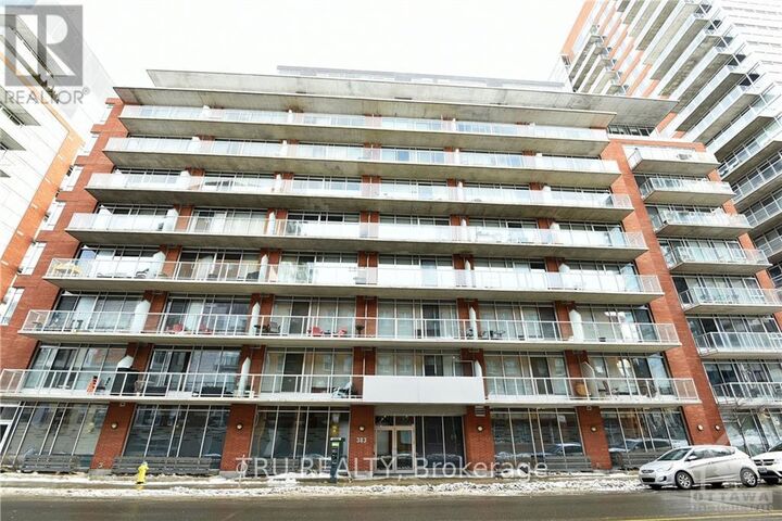 Property Photo: 383 Cumberland Street 412 ON K1N 1J7
