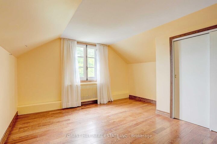 Property Photo:  460 Main Street  ON L0G 1T0 