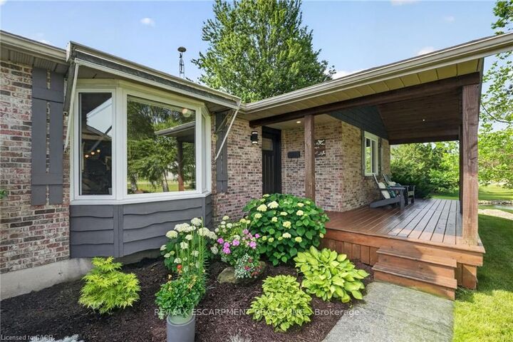 Property Photo:  952 Robinson Road  ON N1A 2W1 