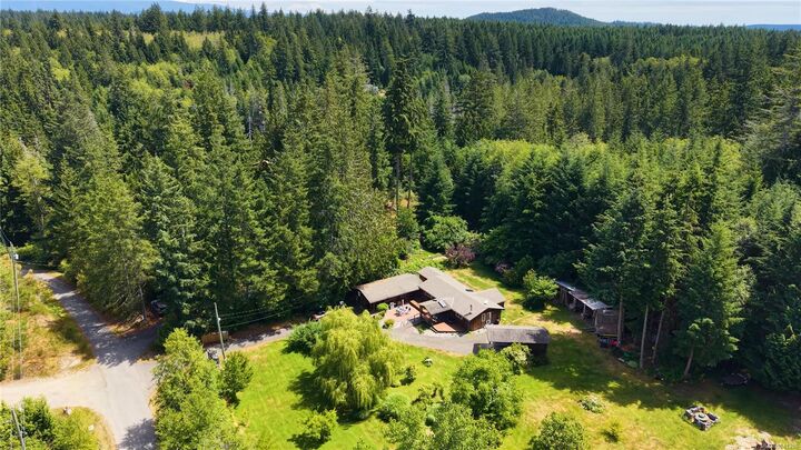 Property Photo:  1107 Kw'As Bay Rd  BC V0P 1K0 