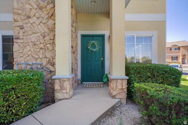Property Photo: 1068 Canyon Meadow Drive 8 UT 84606