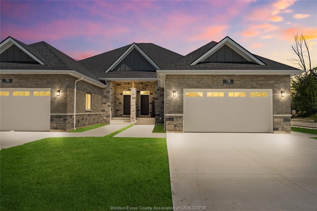 Property Photo: 72 Redwood Avenue ON N0R 1B0