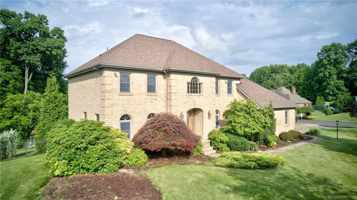 Property Photo:  123 Farmview Place  PA 15367 