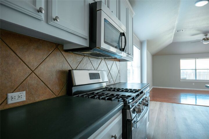 Property Photo: 18704 Dry Pond Drive TX 78660