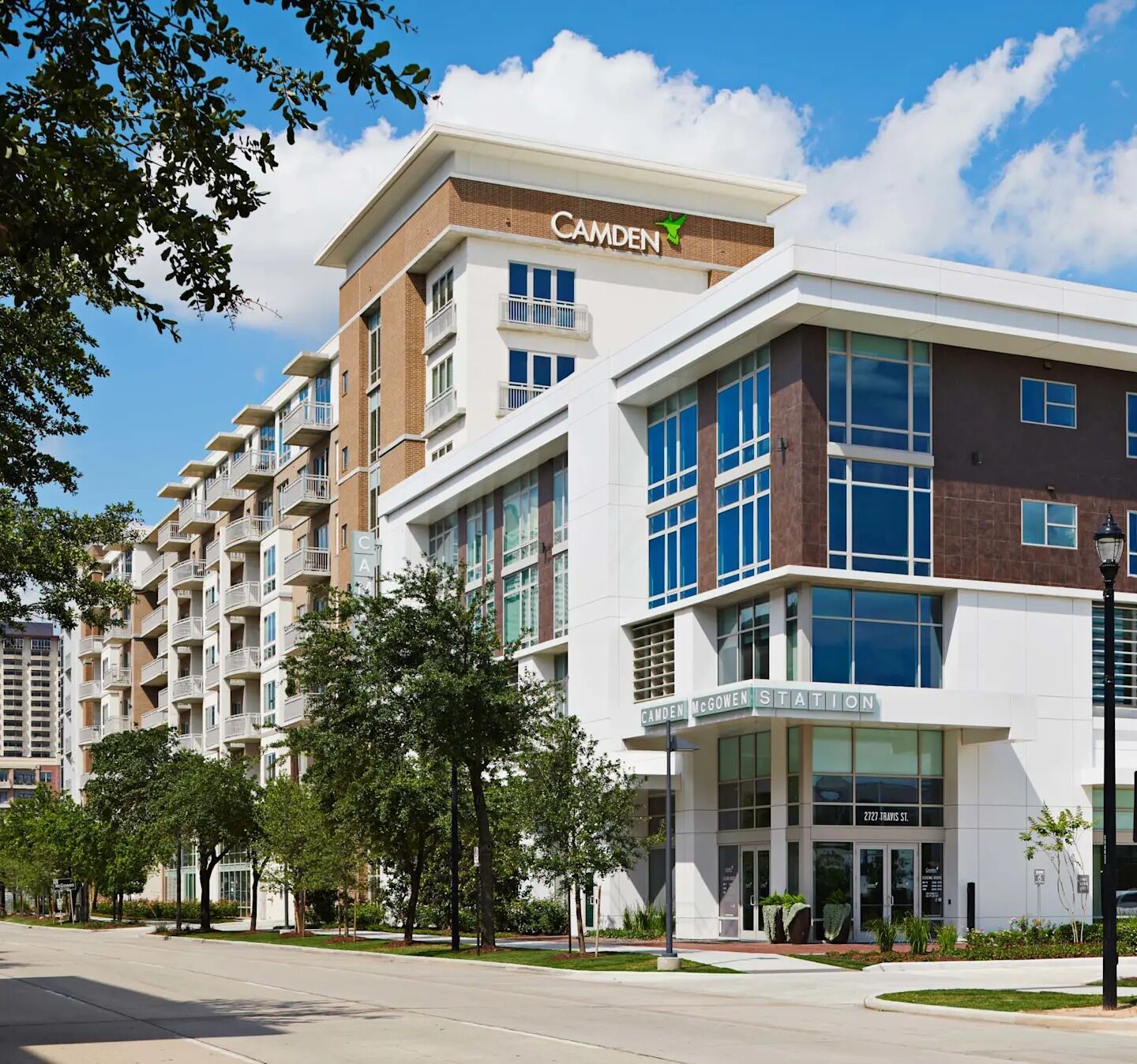 Property Photo: 2727 Travis Street 441 TX 77006