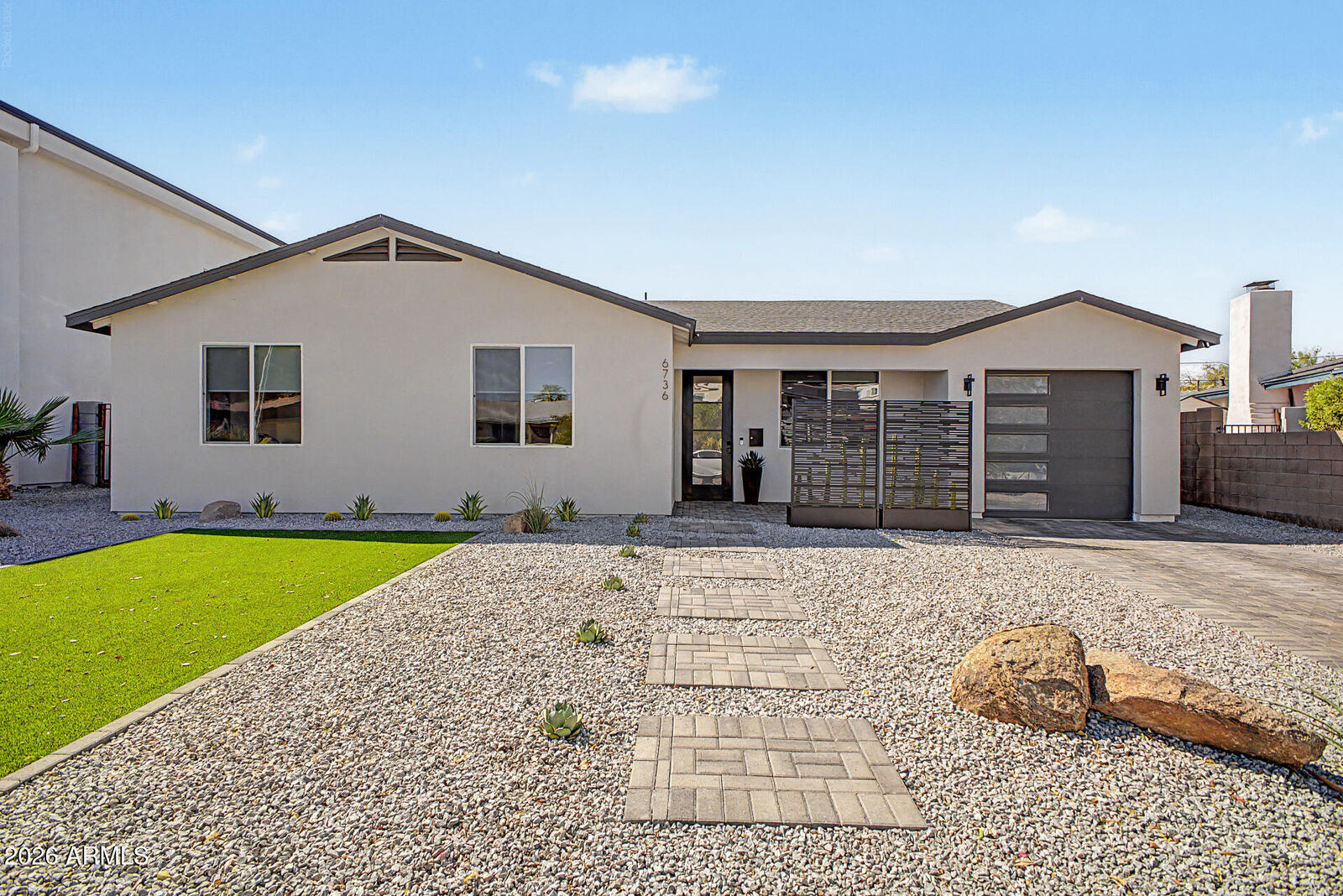 Property Photo: 6736 E 1st Avenue AZ 85251