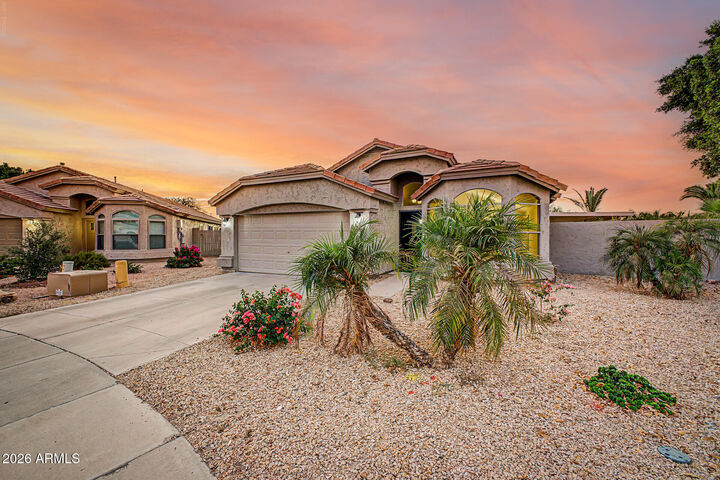 Property Photo: 6462 W Escuda Road AZ 85308