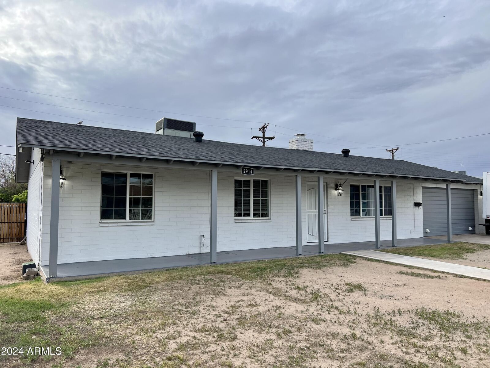 Property Photo:  2914 N 49th Avenue  AZ 85031 