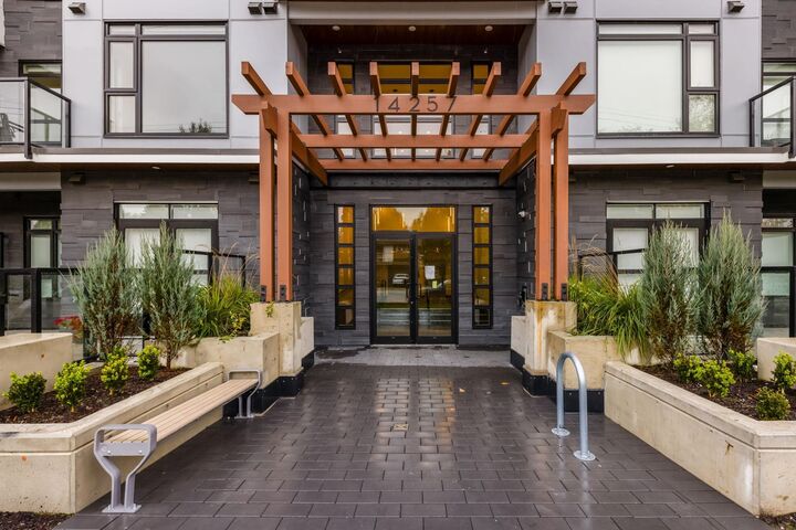 14257 103A Avenue 501 — photo 1