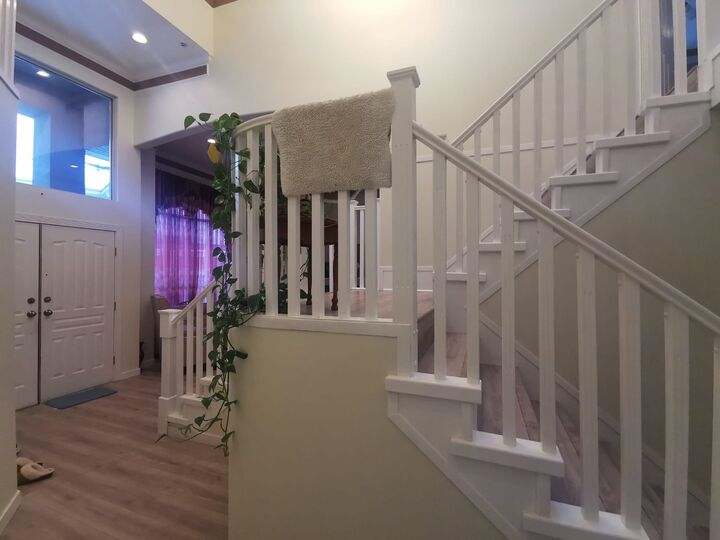 Property Photo: 6641 123 Street BC V3W 0W1
