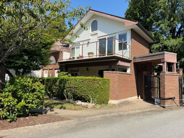 13858 102 Avenue 101 — photo 1
