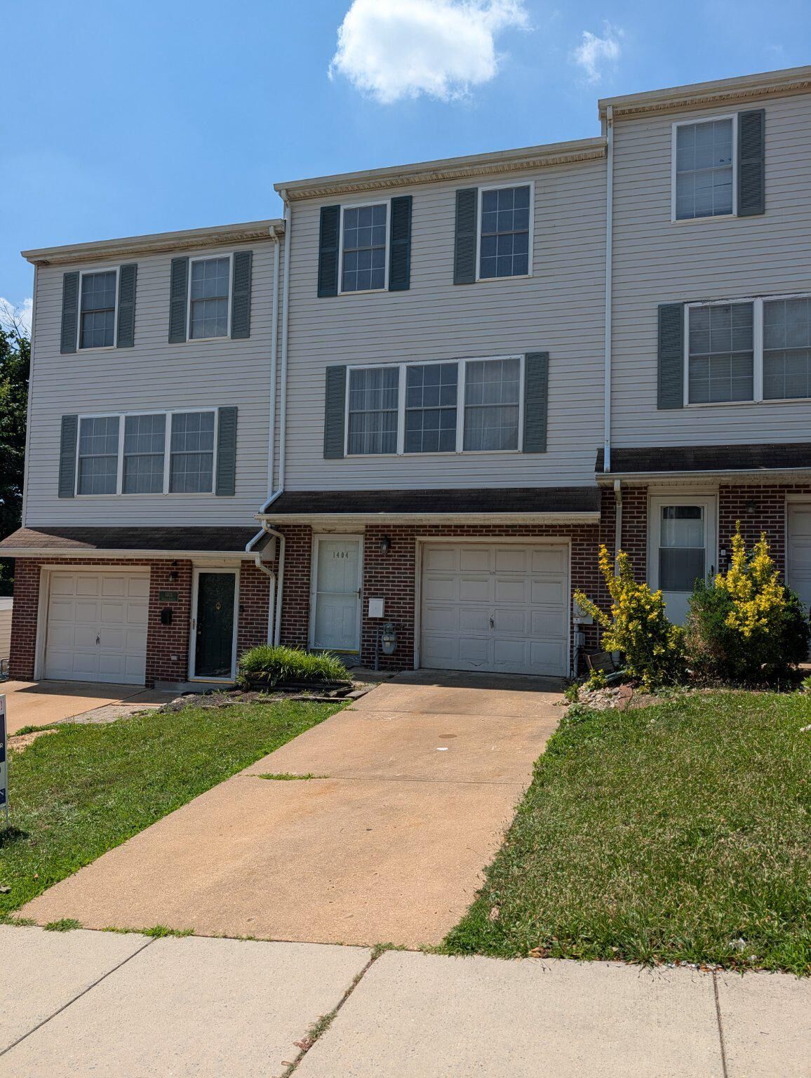 Property Photo:  1404 Linden Street  DE 19805 