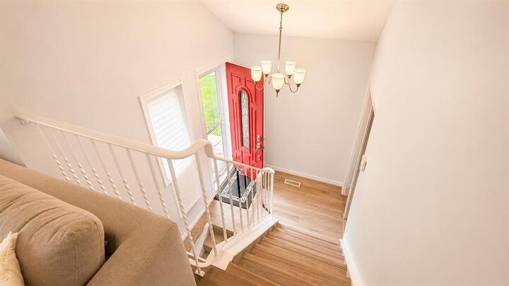 Photo de la propriété: 1103 Kildare Avenue East MB R2C 5C3