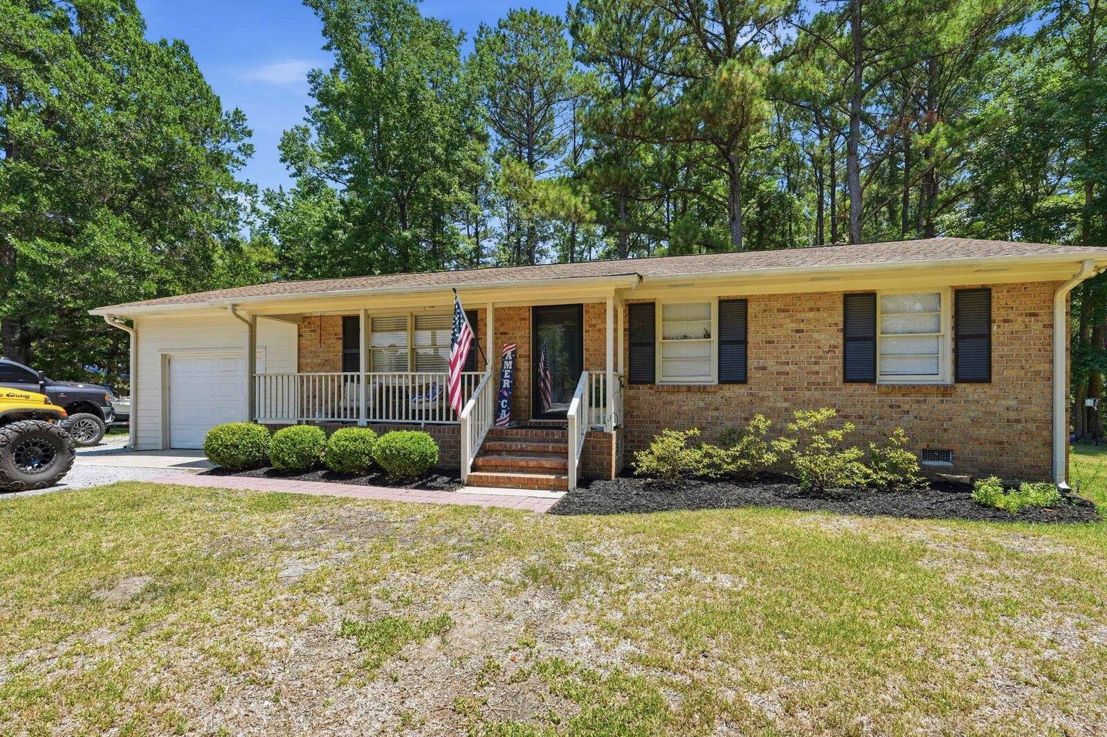Property Photo:  4720 Highway 90  SC 29526 