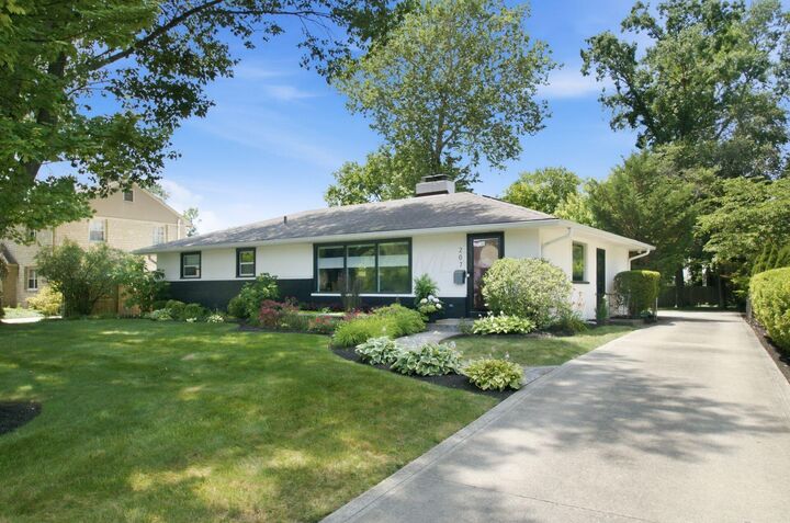 Property Photo: 207 Eastmoor Boulevard OH 43209