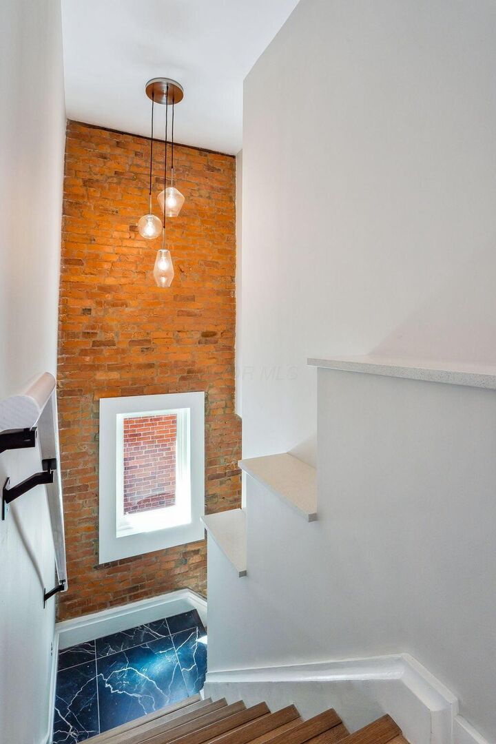 Property Photo: 1386 Neil Avenue OH 43201
