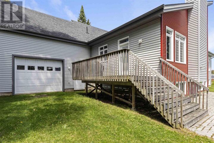Property Photo: 171 River Rd ON P6A 6C3
