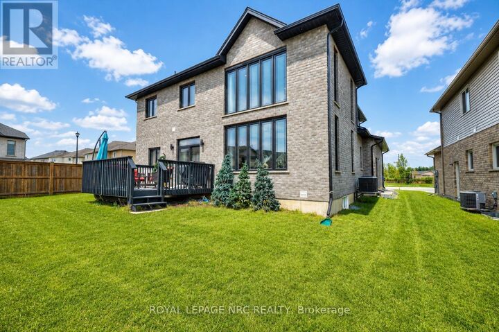 Property Photo: 31 Bergenstein Crescent ON L3E 0A3