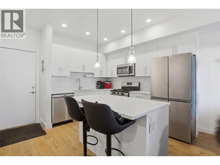 Property Photo: 2046 Robson Place 316 BC V2E 0A5