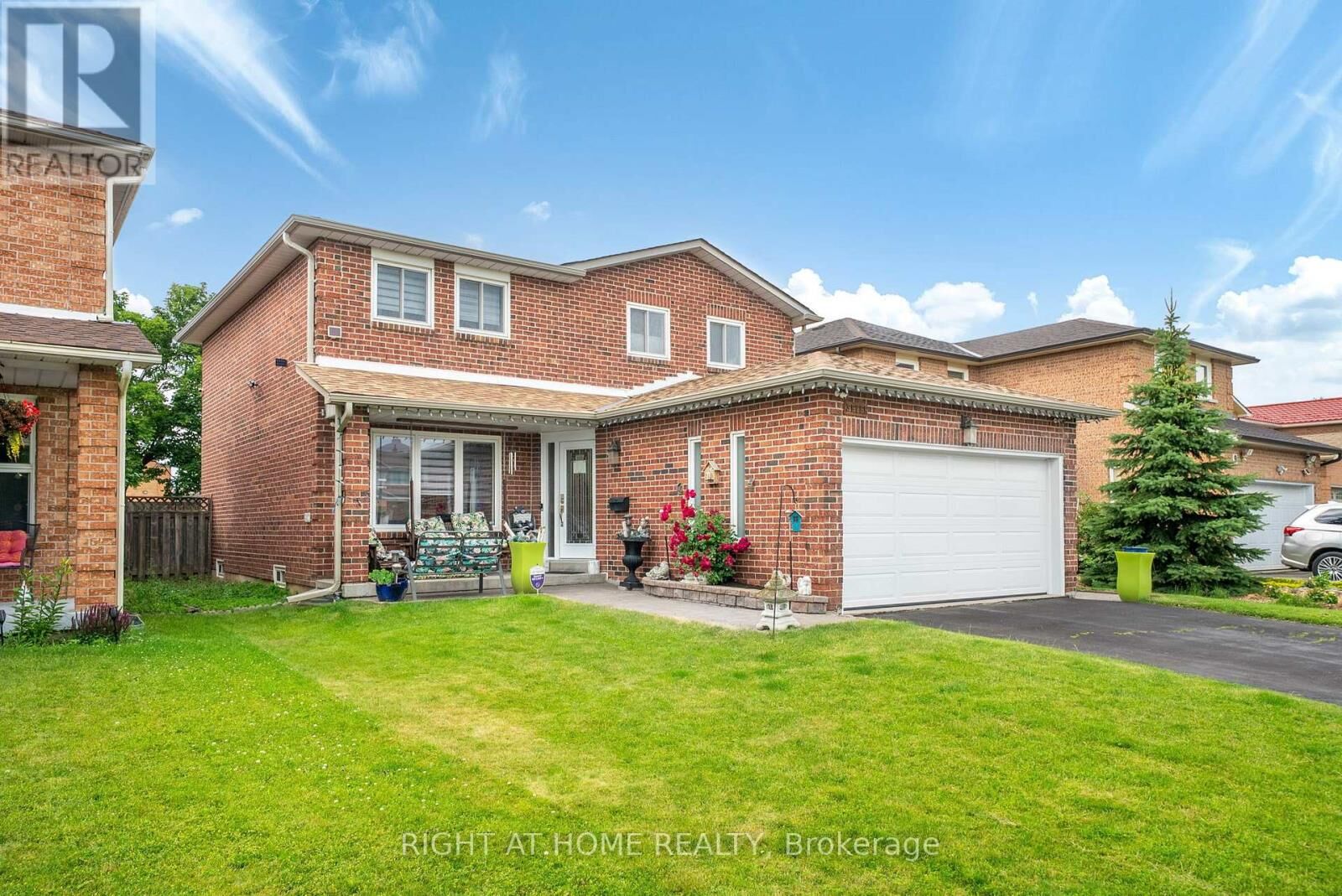 Property Photo:  7 Polygon Court  ON L6Z 3X8 