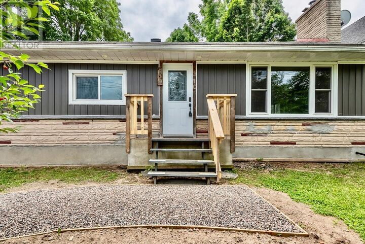 Property Photo: 310 Esther Street ON K8A 3C7