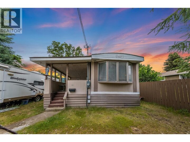 304 103 Street — photo 1