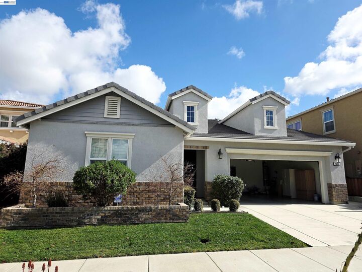 Property Photo:  2488 Remy Cantos Drive  CA 95376 