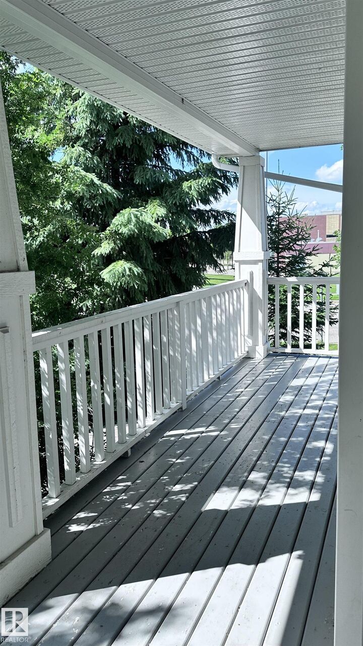 Property Photo: 469 Cranberry Way AB T8H 2L7